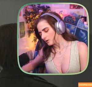 Caitlin Marie Reacts photo #0031