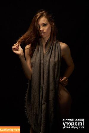 Caitlin McSwain photo #0465