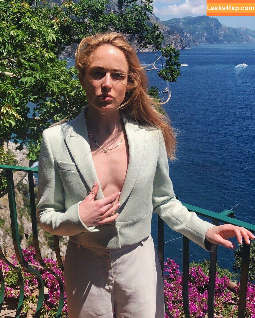 Caity Lotz / caitylotz leaked photo photo #0087