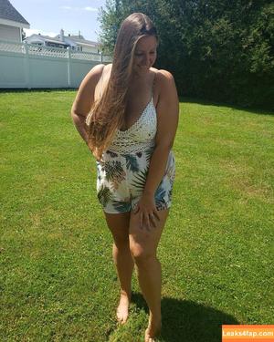 Caityy Cakesss photo #0110