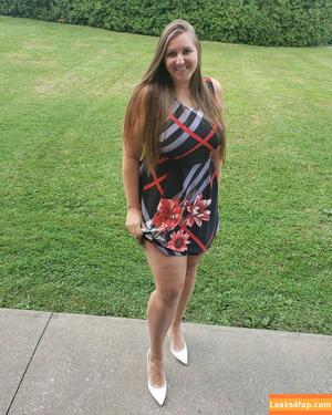 Caityy Cakesss photo #0111