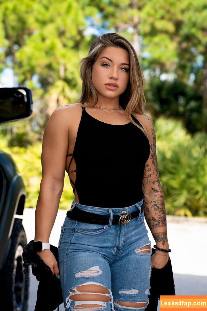 Caleigh.Mackenzie /  leaked photo photo #0003