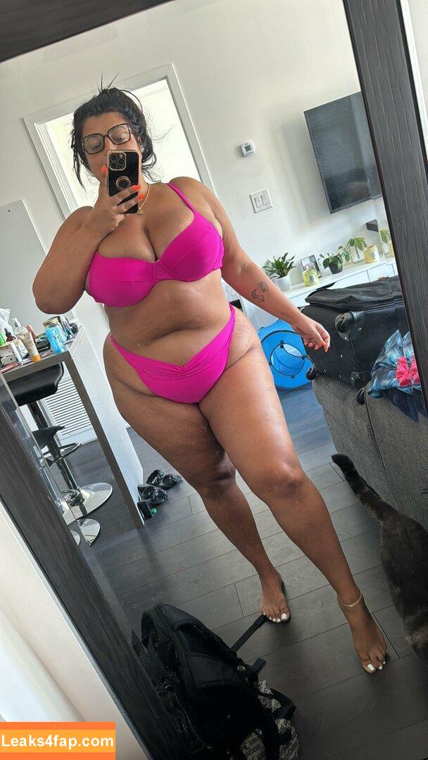 Calista Diamandis / GreekGoddess6ix / curvy.calista / greekgoddess416 leaked photo photo #0021