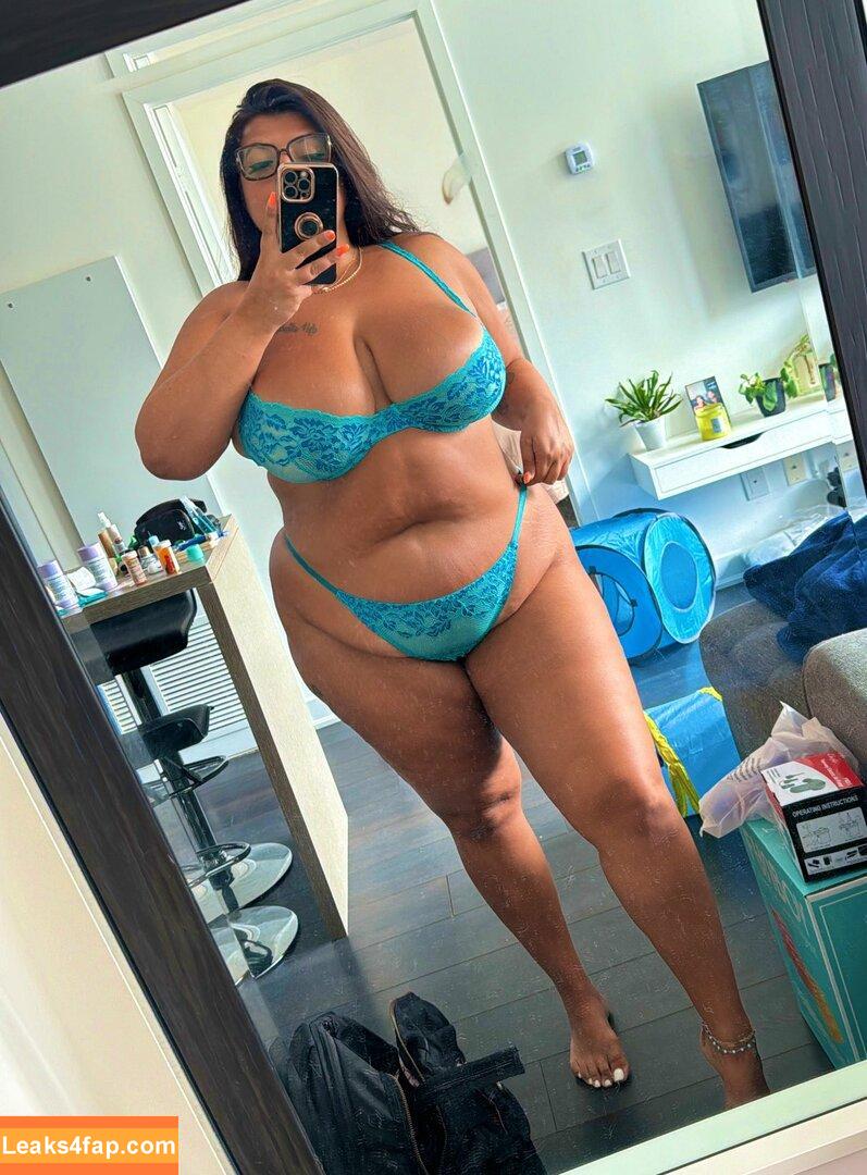 Calista Diamandis / GreekGoddess6ix / curvy.calista / greekgoddess416 leaked photo photo #0022