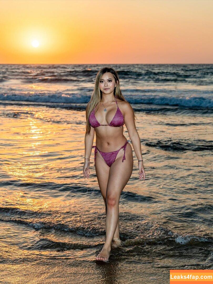 Call_me_eilleen / Eilleen Chen слитое фото фото #0065