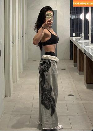 Callina Liang photo #0015