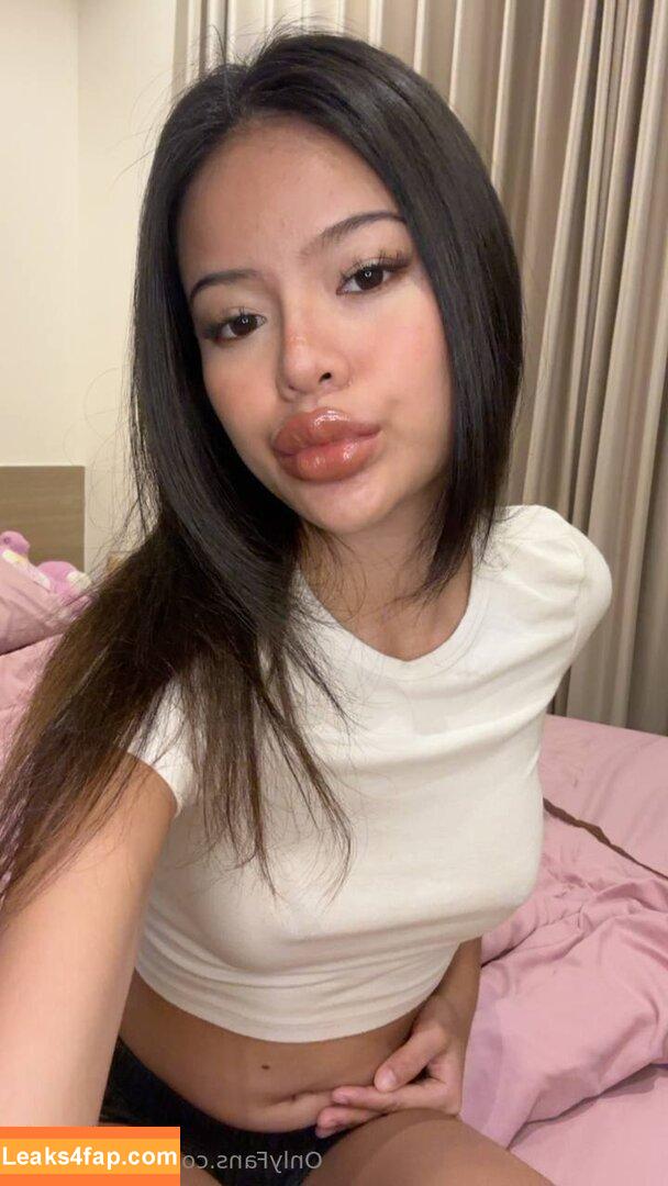 Callmemia1 / callmemia993 / mialikeskittens leaked photo photo #0006