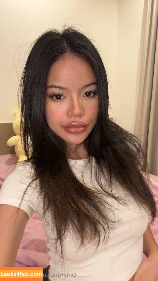 Callmemia1 / callmemia993 / mialikeskittens leaked photo photo #0009