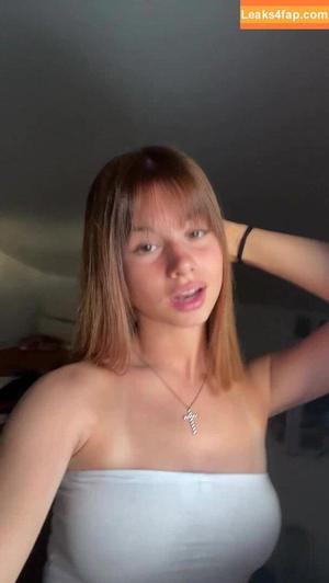 camiibocci photo #0013
