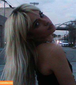 Camila Cabello photo #1365