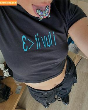 Camila Cabello photo #1483