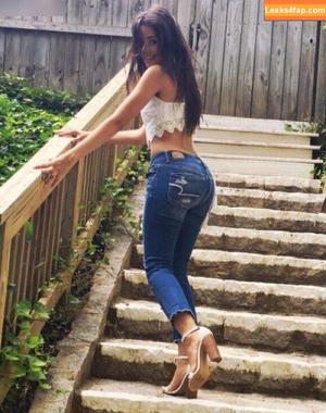 Camila Cabello photo #1628