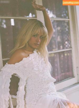 Camila Cabello photo #1958