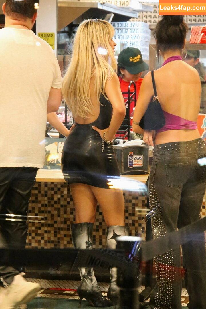 Camila Cabello / Camila_Cabello / iamgabrielaung leaked photo photo #2628