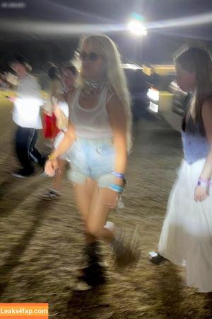 Camila Cabello photo #2091