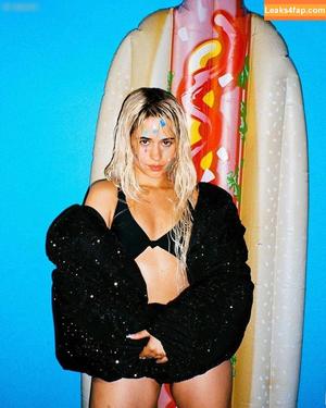 Camila Cabello photo #2106