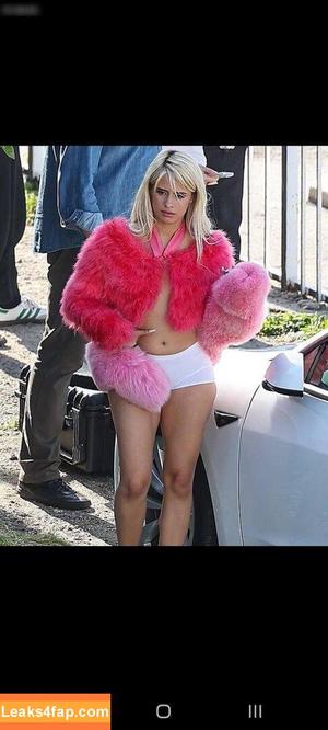 Camila Cabello photo #2151