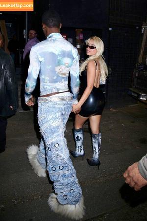 Camila Cabello photo #2183