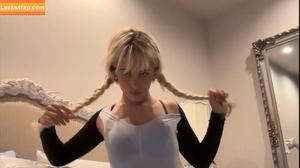 Camila Cabello photo #2424