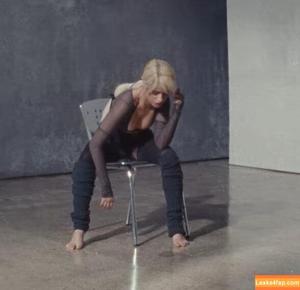 Camila Cabello photo #2435