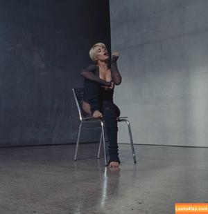 Camila Cabello photo #2439