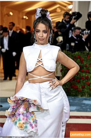 Camila Cabello photo #2477