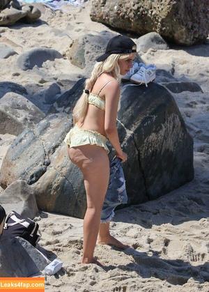 Camila Cabello photo #2537