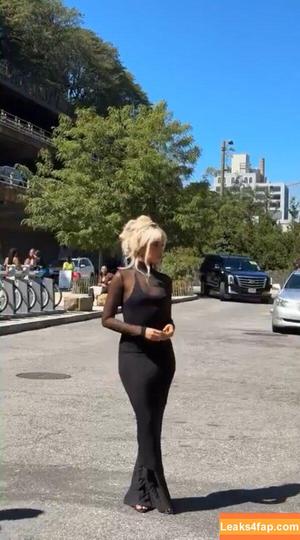 Camila Cabello фото #2682