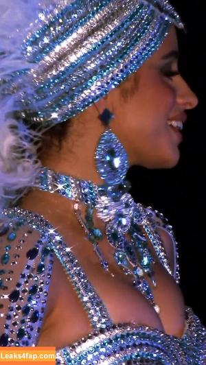 Camila Cabello photo #3301