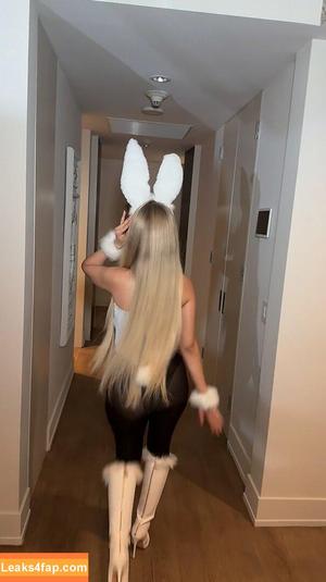 Camila Cabello photo #3362