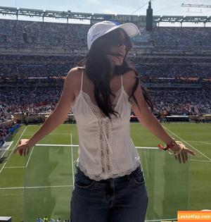 Camila Cabello photo #4020