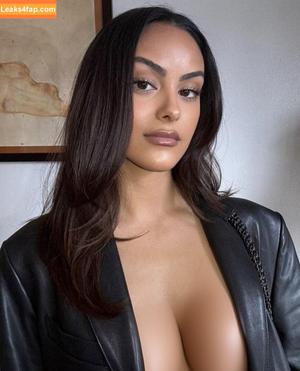 Camila Mendes Ai Porn фото #0020