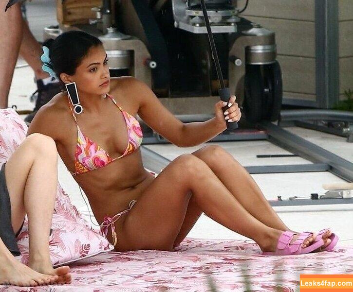 Camila Mendes / camimendes leaked photo photo #0194