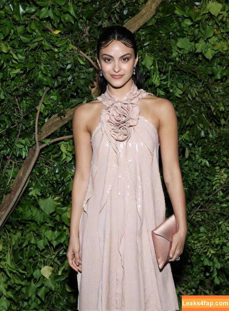 Camila Mendes / camimendes leaked photo photo #0443