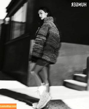 Camila Mendes photo #0036