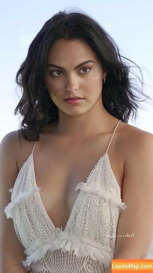 Camila Mendes photo #0063