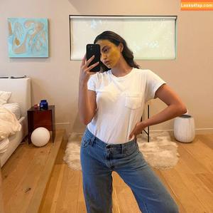 Camila Mendes photo #0200