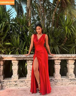 Camila Mendes photo #0251