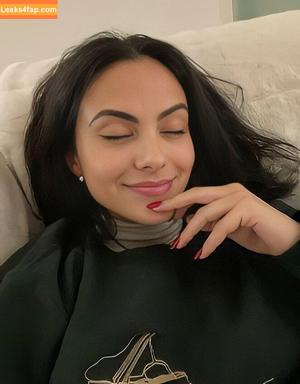 Camila Mendes photo #0273