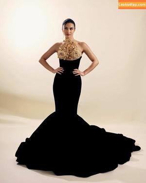 Camila Mendes photo #0325