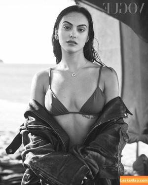 Camila Mendes фото #0801