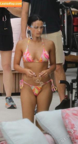 Camila Mendes фото #0940