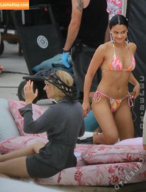 Camila Mendes фото #0941