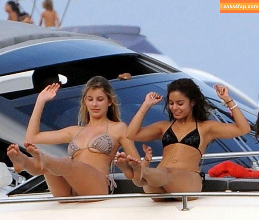 Camila Morrone / camilamorrone leaked photo photo #0428