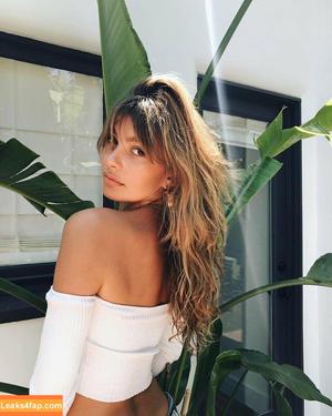 Camila Morrone photo #0001