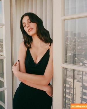 Camila Morrone photo #0045