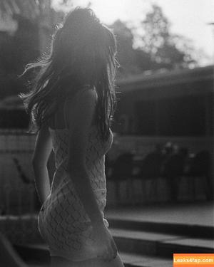 Camila Morrone photo #0089