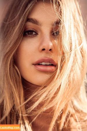 Camila Morrone photo #0178