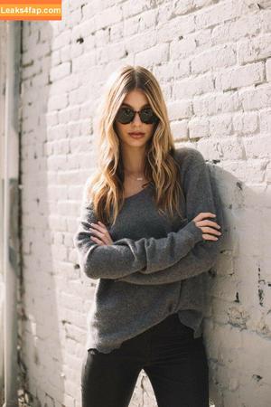 Camila Morrone photo #0201