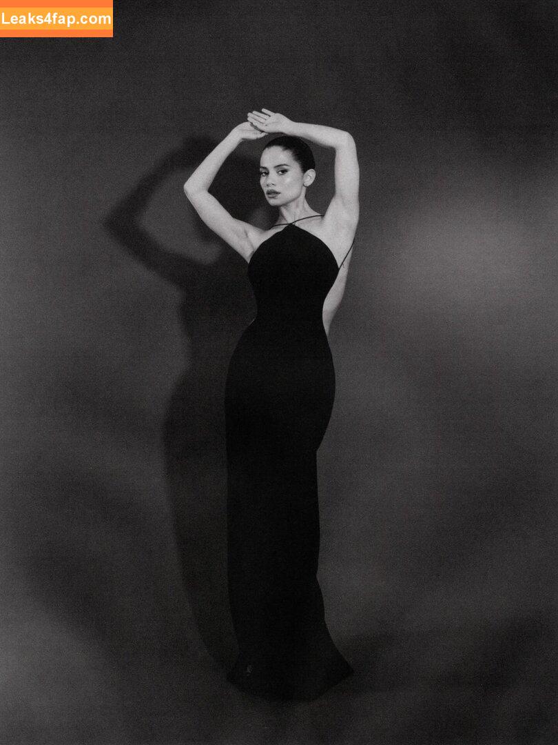 Camila Perez / Dayana Sanchez / bad_bunnys / camilaperez04 / camilaperezto / made4_you leaked photo photo #0072